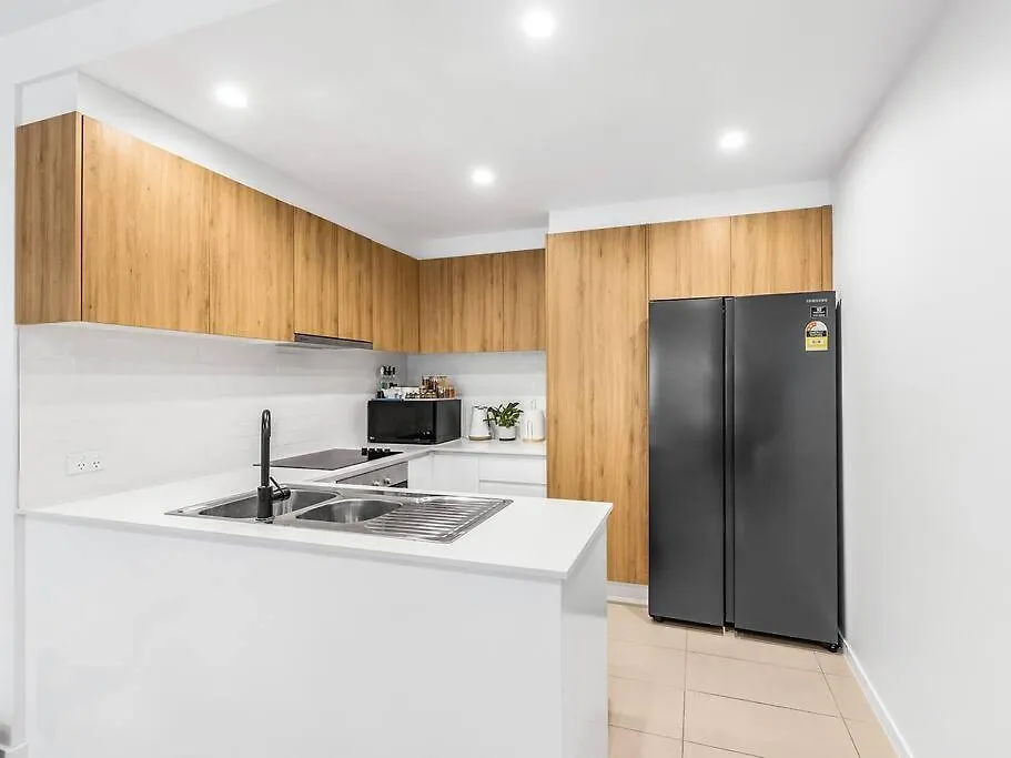 Modern Comfort Near Westfield Брисбен Австралия